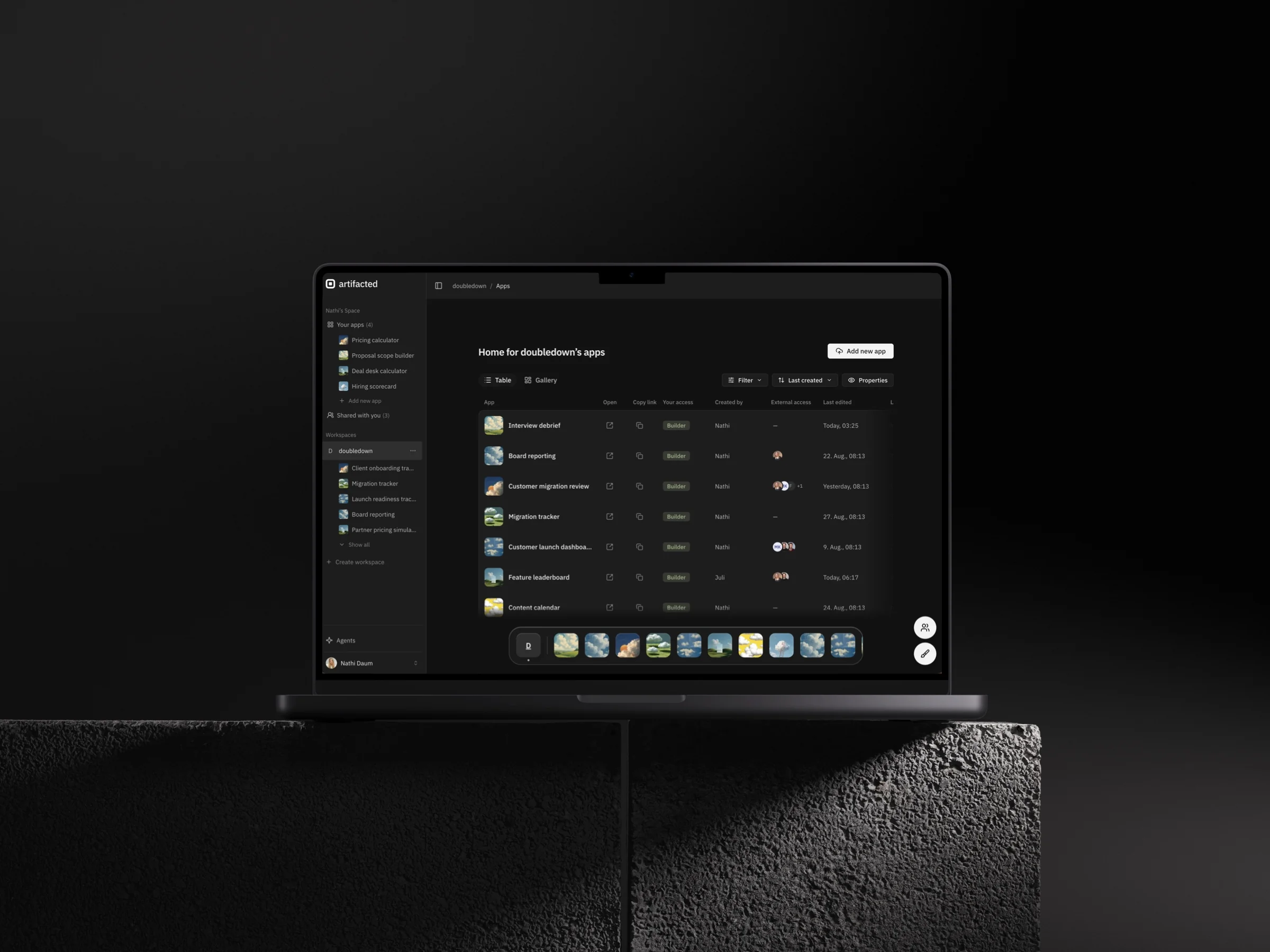 artifacted workspace in dark mode